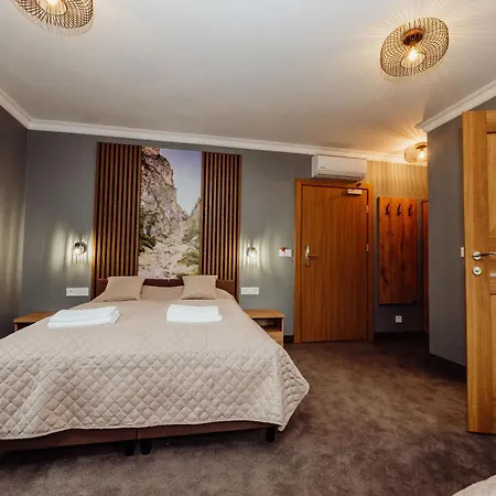 Otel Lekkoduch