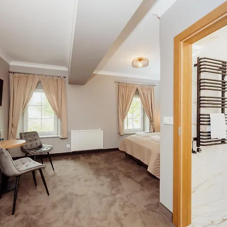 Lekkoduch Otel Świeradów-Zdrój